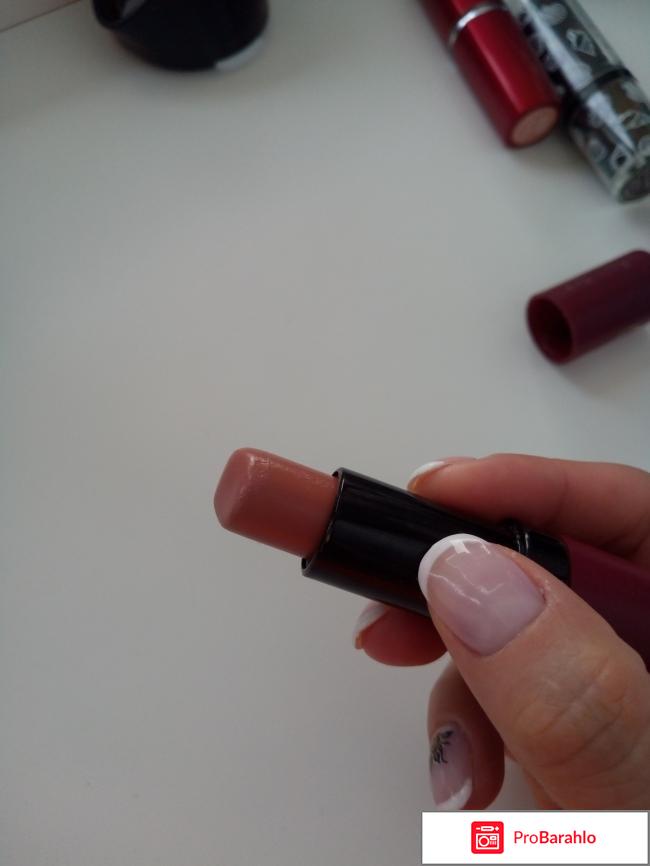 Матовая помада Golden Rose оттенки 01 и 13 