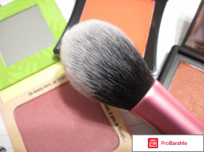 Кисти Кисть для румян Blush Brush Real Techniques 