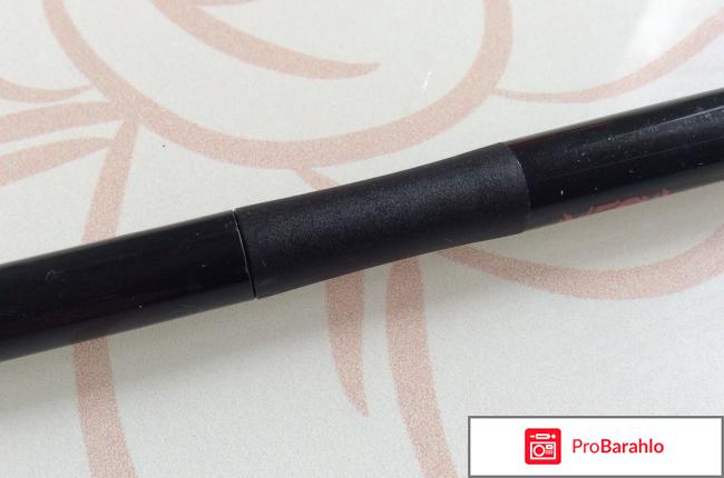 Подводка-фломастер для глаз Avon Mega Effects обман