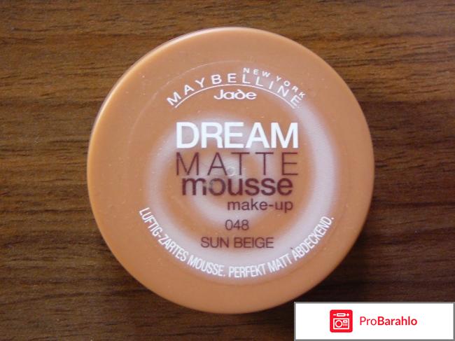 Тональный крем Maybelline Dream Matte Mousse 
