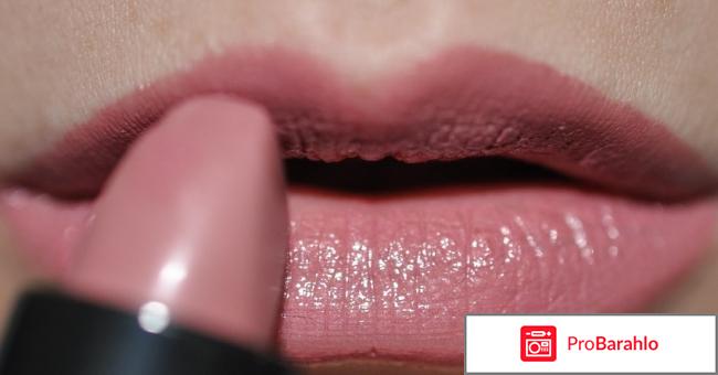 Губная помада фото 