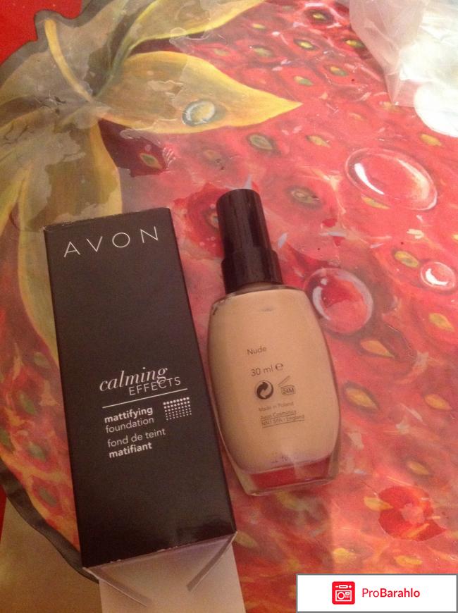 Тональный крем Avon calming effects Спокойное сияние 