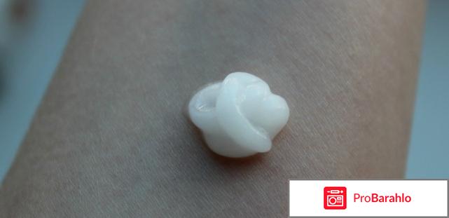 Пилинг-скатка Mizon Яблочный / Apple smoothie peeling gel фото