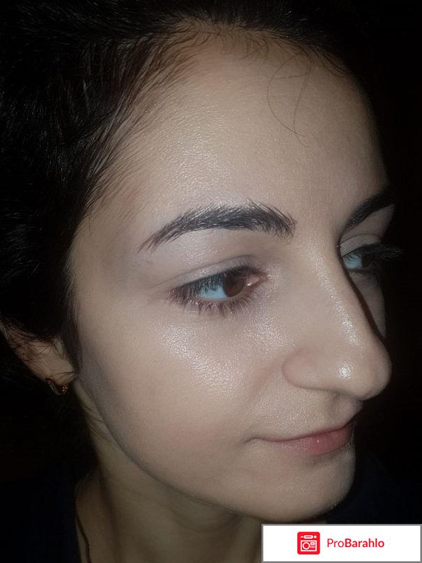 Жидкая тональная основа со спонжем the lightbulb foundation/sponge set фото