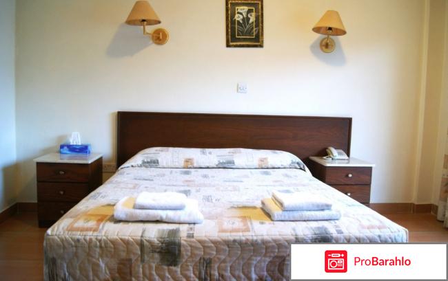 M moniatis hotel обман