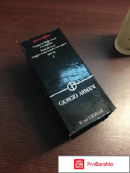 Тональный крем Power fabric от Giorgio Armani 