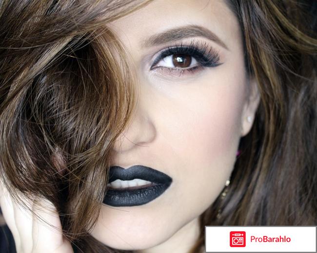 Черная губная помада 